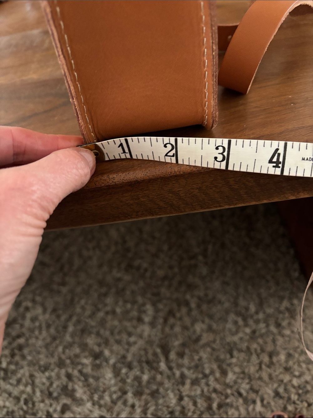 Portland Leather Cognac Brown Crossbody Bag - Picture 8 of 10